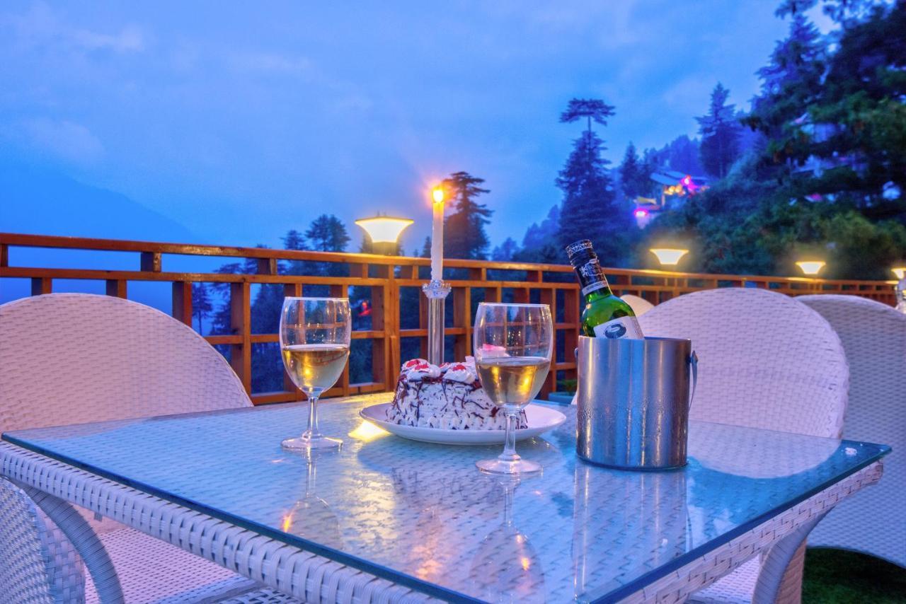 The Holiday Villa Resorts&Spa Manāli Exterior foto